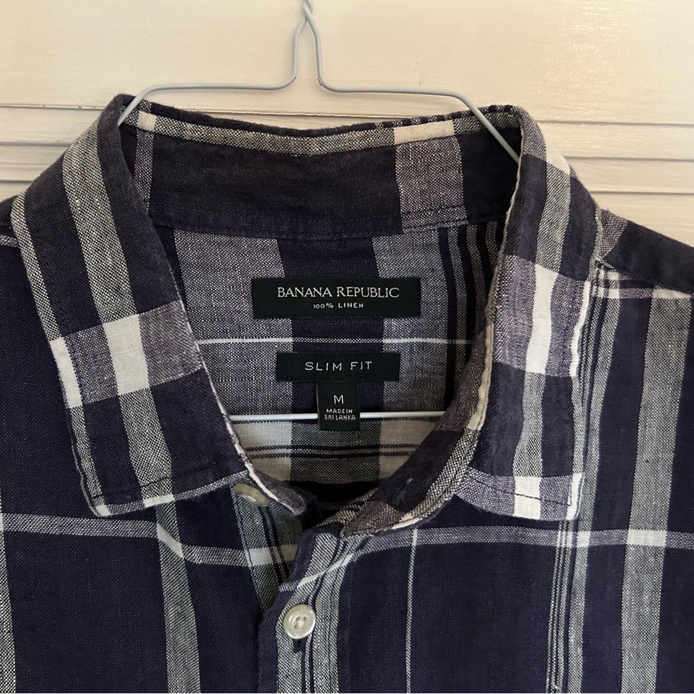 Banana Republic Men’s Medium 100% Linen Long Sleeve Button Down Shirt Blue